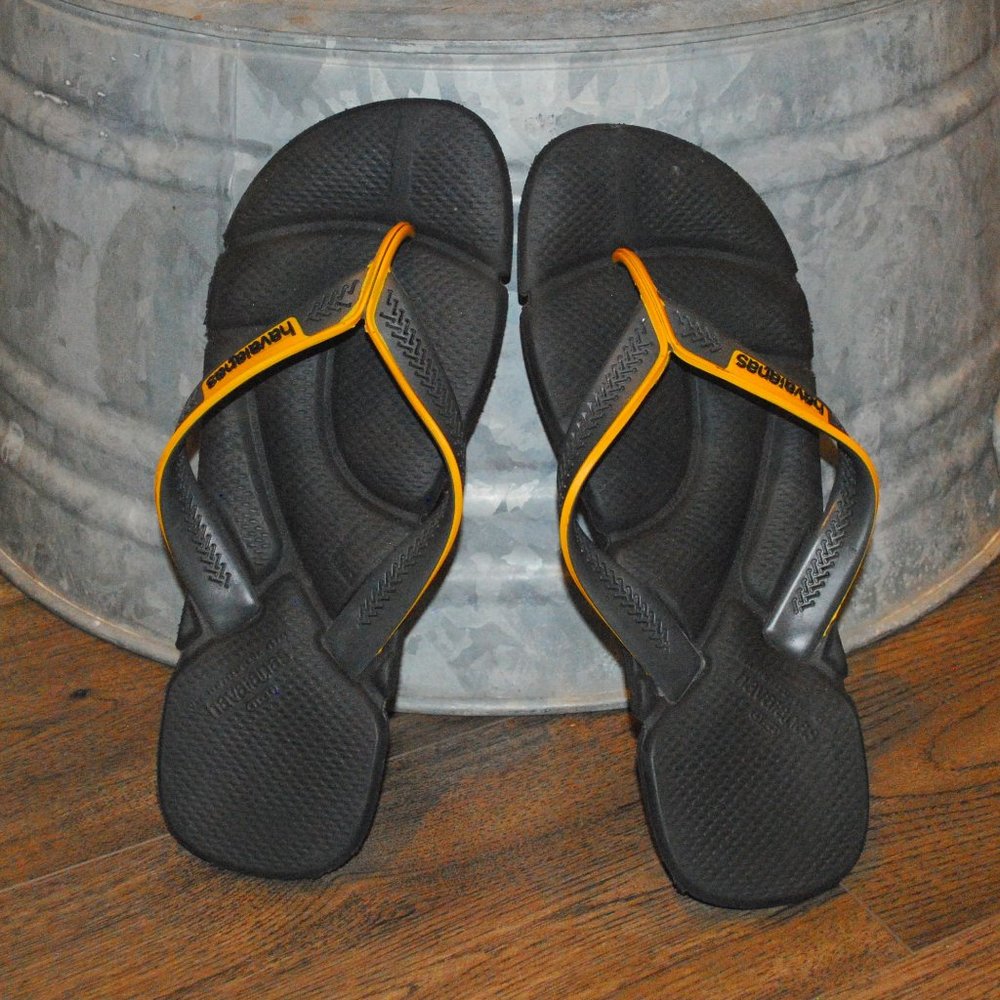 HAVAIANAS Men's Flip Flops size 11
